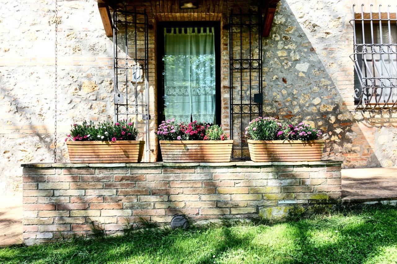 Agriturismo Montioni Sovicille Εξωτερικό φωτογραφία